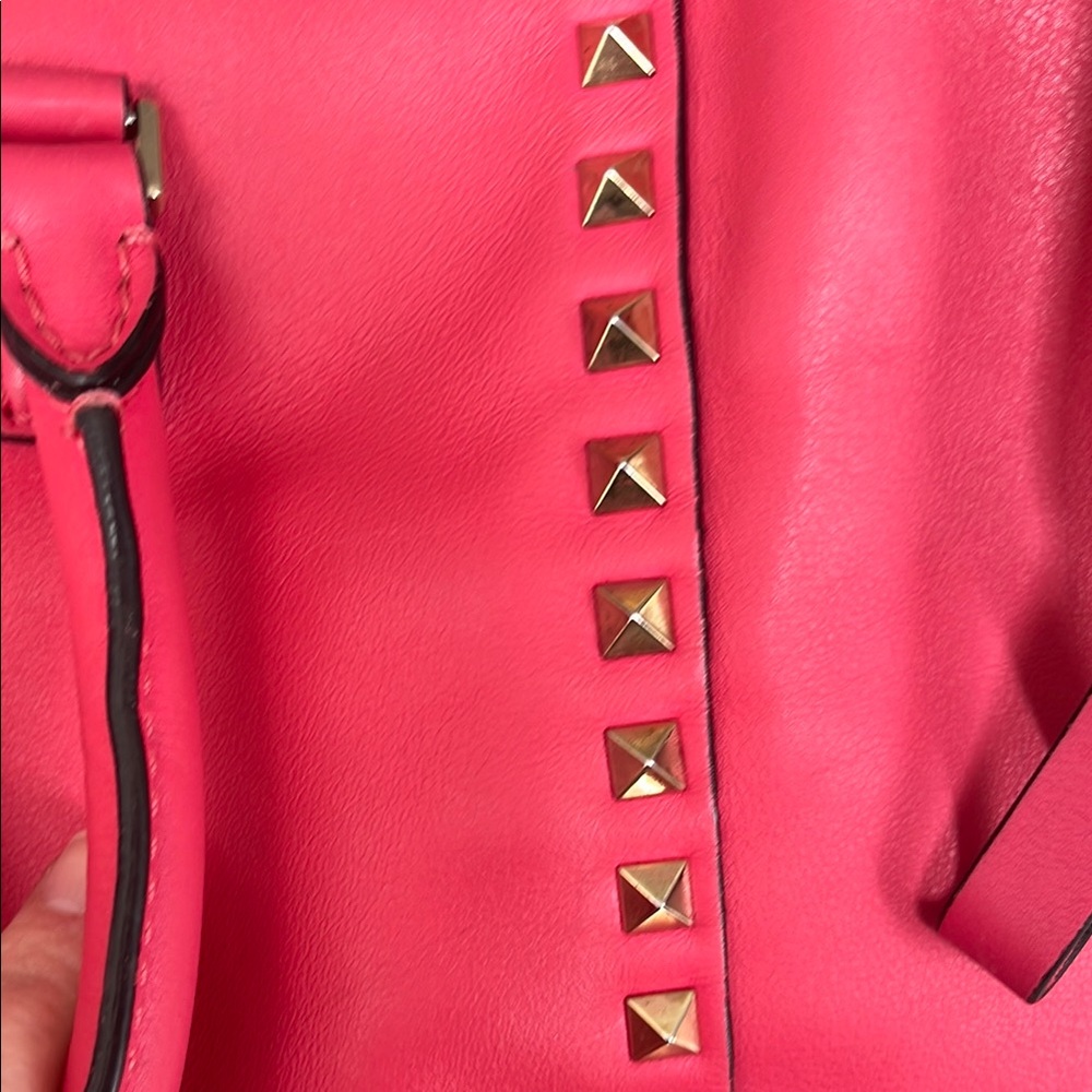 Valentino Pink Studded Tote Bag with Rockstud Detailing - Picture 12 of 12